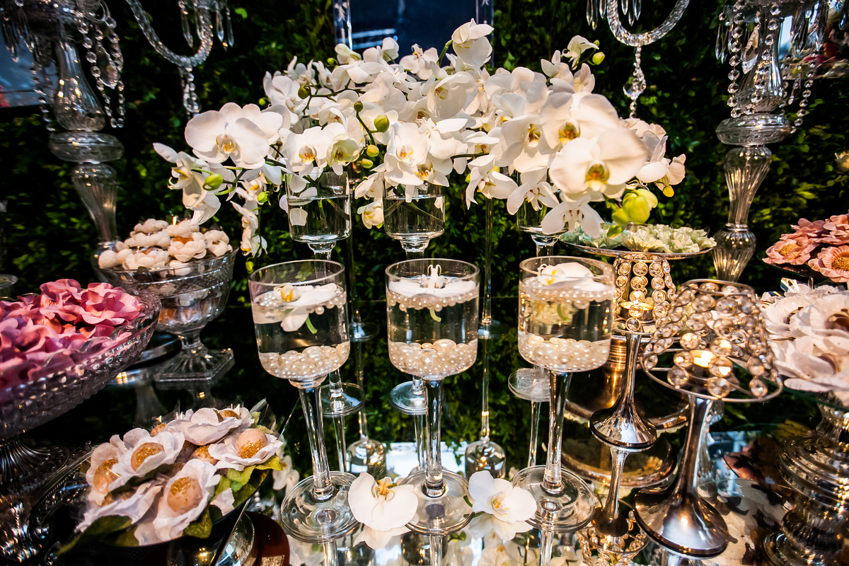 Fotografia de casamento, fotos de casamento, noiva, Fotógrafo no Porto, em Portugal. Fotógrafo de casamentos no Porto, Portugal. Fotos espontaneas, fotos naturais, fotos românticas, fotografia criativa. Casal apaixonado. Melhor fotógrafo de Portugal