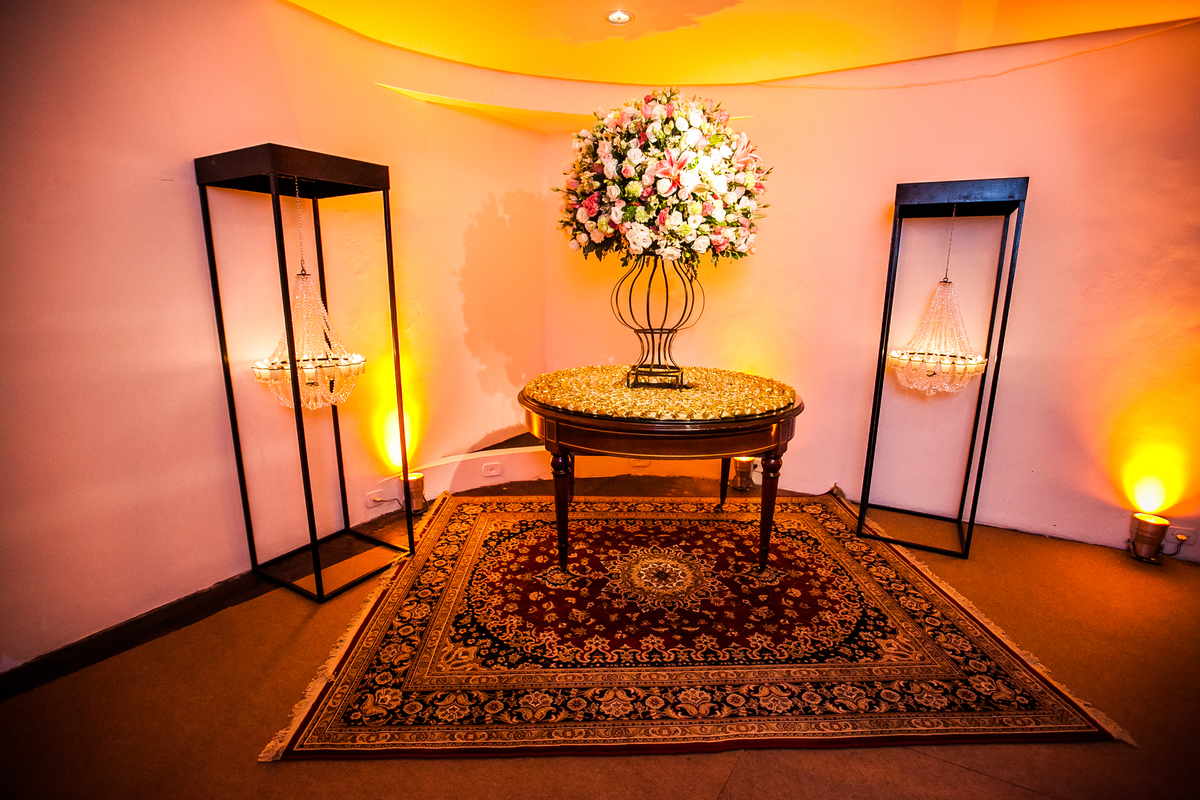 Fotografia de casamento, fotos de casamento, noiva, Fotógrafo no Porto, em Portugal. Fotógrafo de casamentos no Porto, Portugal. Fotos espontaneas, fotos naturais, fotos românticas, fotografia criativa. Casal apaixonado. Melhor fotógrafo de Portugal