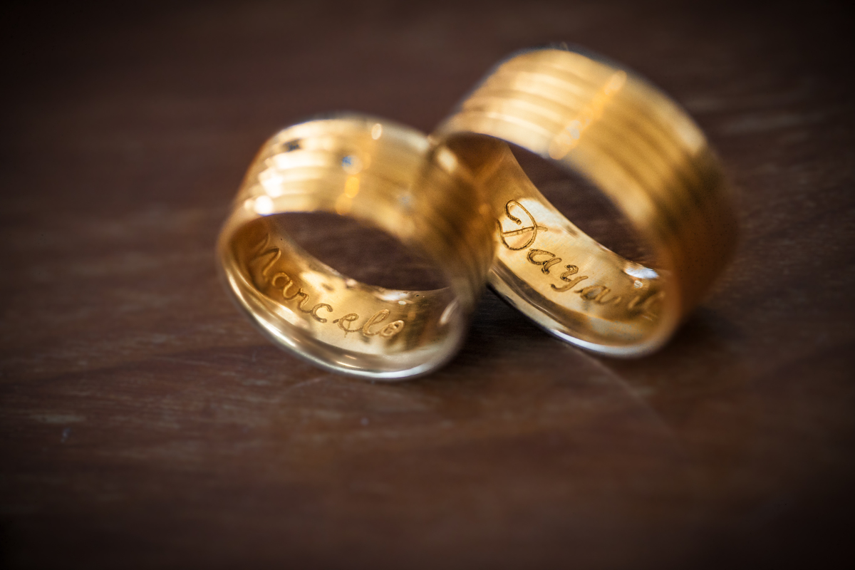 Fotografia de casamento, fotos de casamento, noiva, Fotógrafo no Porto, em Portugal. Fotógrafo de casamentos no Porto, Portugal. Fotos espontaneas, fotos naturais, fotos românticas, fotografia criativa. Casal apaixonado. Melhor fotógrafo de Portugal