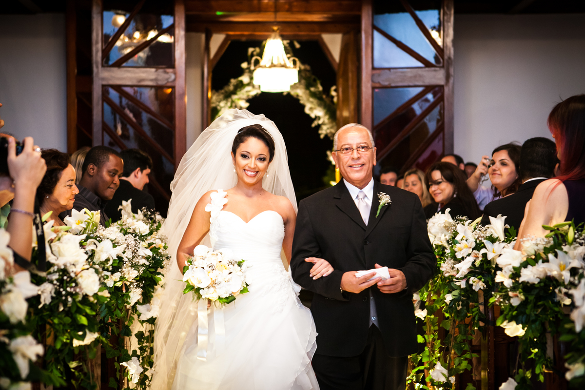 Fotografia de casamento, fotos de casamento, noiva, Fotógrafo no Porto, em Portugal. Fotógrafo de casamentos no Porto, Portugal. Fotos espontaneas, fotos naturais, fotos românticas, fotografia criativa. Casal apaixonado. Melhor fotógrafo de Portugal
