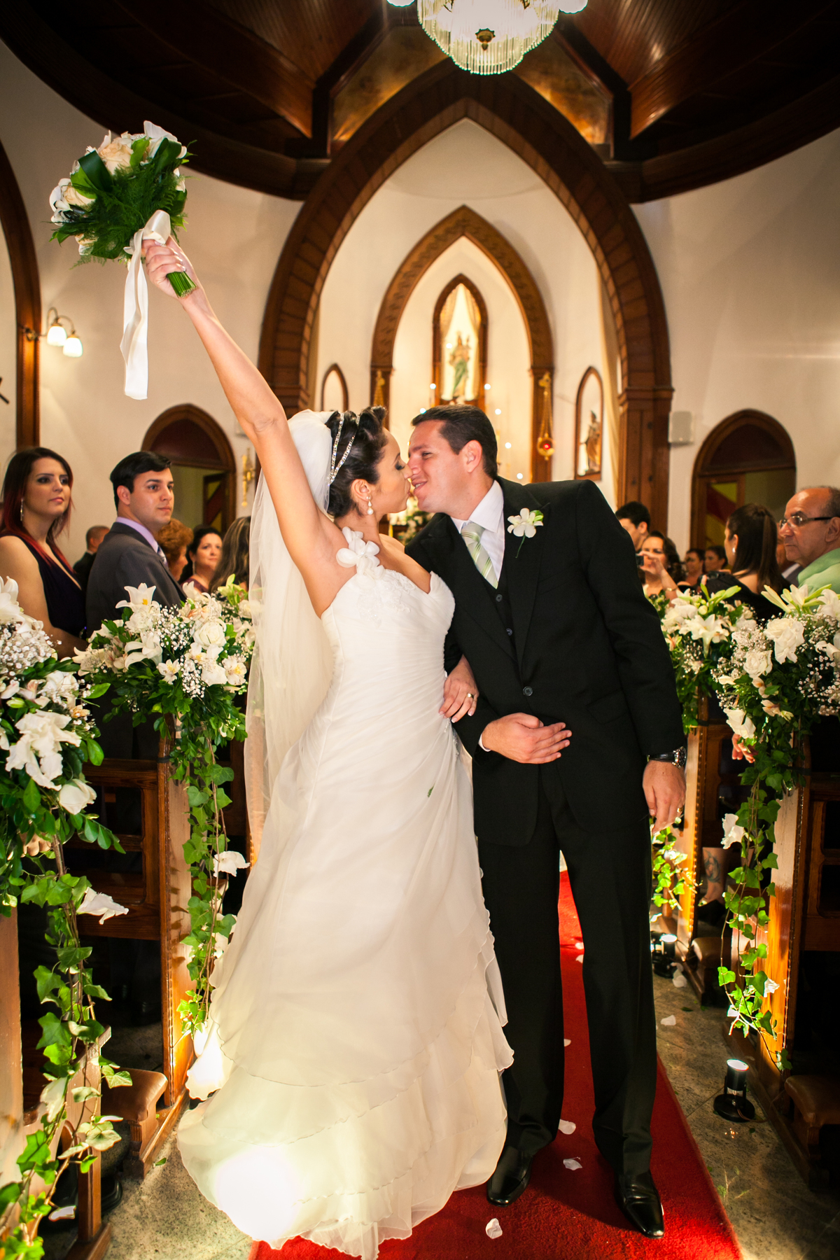 Fotografia de casamento, fotos de casamento, noiva, Fotógrafo no Porto, em Portugal. Fotógrafo de casamentos no Porto, Portugal. Fotos espontaneas, fotos naturais, fotos românticas, fotografia criativa. Casal apaixonado. Melhor fotógrafo de Portugal