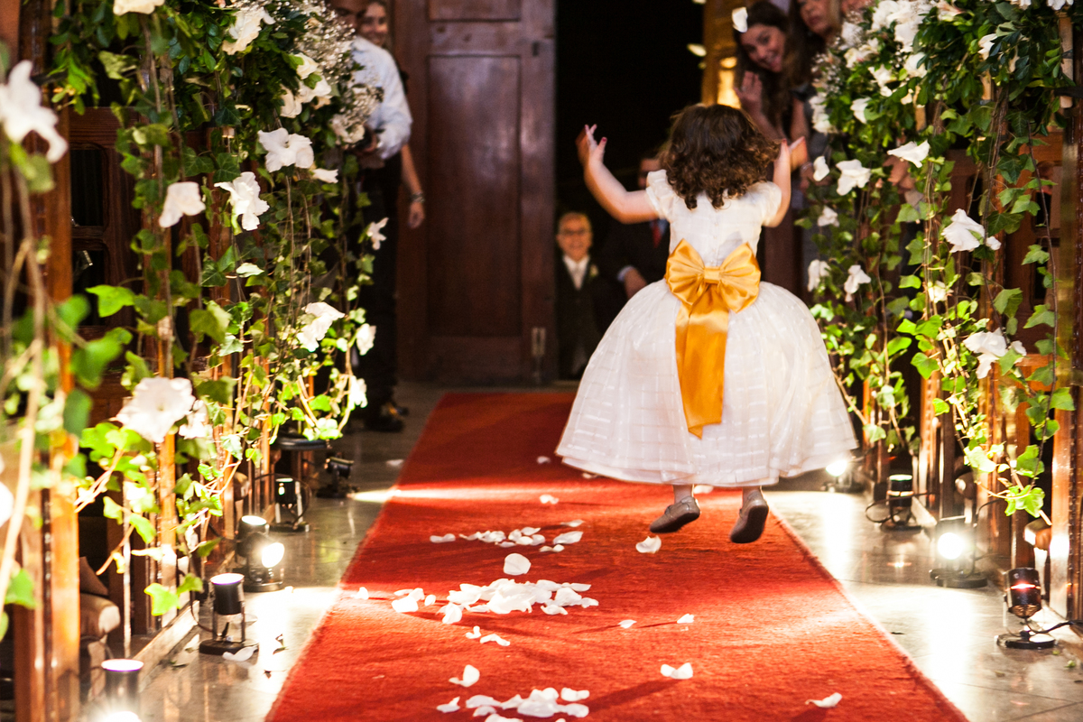 Fotografia de casamento, fotos de casamento, noiva, Fotógrafo no Porto, em Portugal. Fotógrafo de casamentos no Porto, Portugal. Fotos espontaneas, fotos naturais, fotos românticas, fotografia criativa. Casal apaixonado. Melhor fotógrafo de Portugal