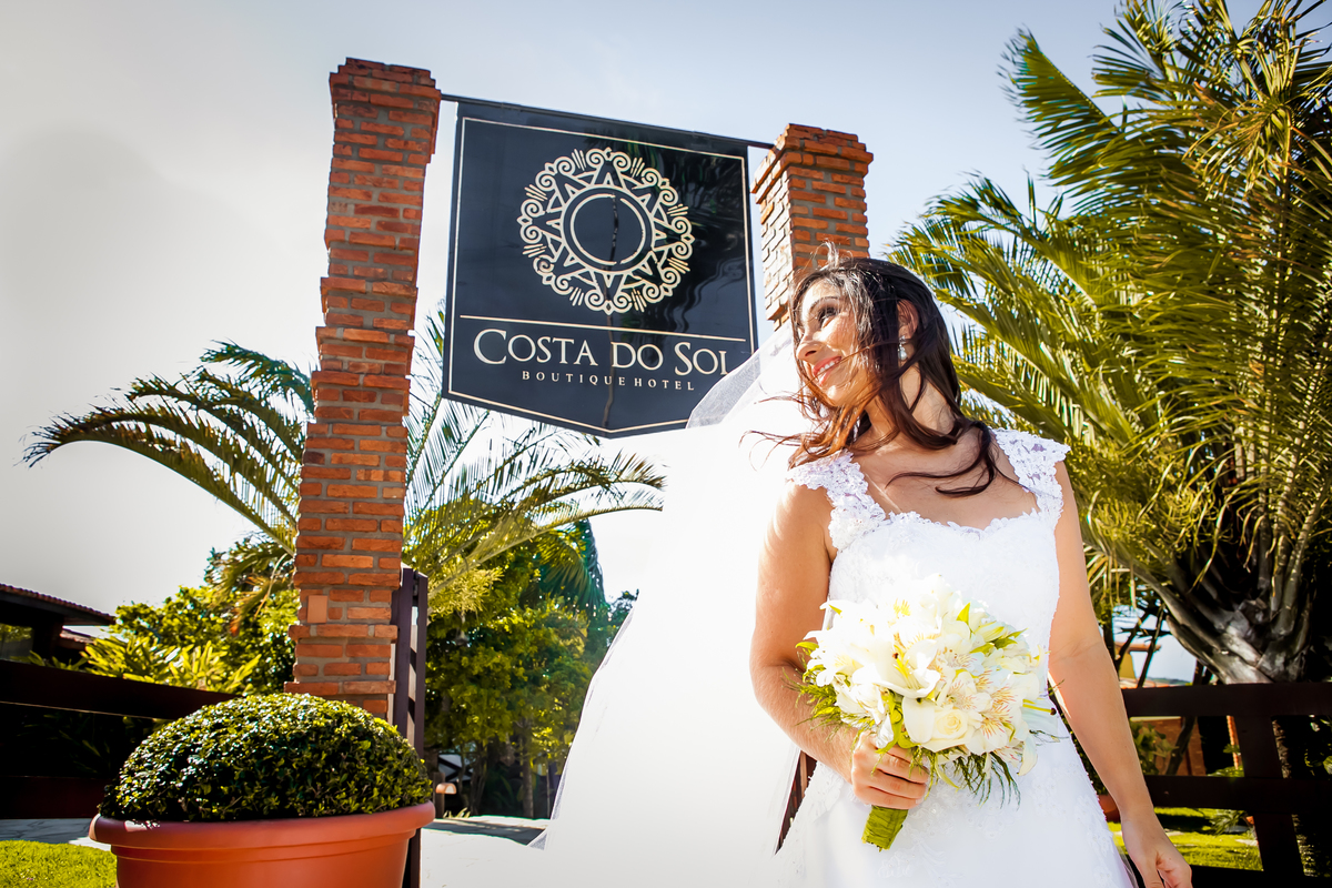 Fotografia de casamento, fotos de casamento, noiva, Fotógrafo no Porto, em Portugal. Fotógrafo de casamentos no Porto, Portugal. Fotos espontaneas, fotos naturais, fotos românticas, fotografia criativa. Casal apaixonado. Melhor fotógrafo de Portugal