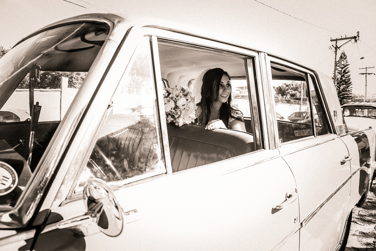 Fotografia de casamento, fotos de casamento, noiva, Fotógrafo no Porto, em Portugal. Fotógrafo de casamentos no Porto, Portugal. Fotos espontaneas, fotos naturais, fotos românticas, fotografia criativa. Casal apaixonado. Melhor fotógrafo de Portugal