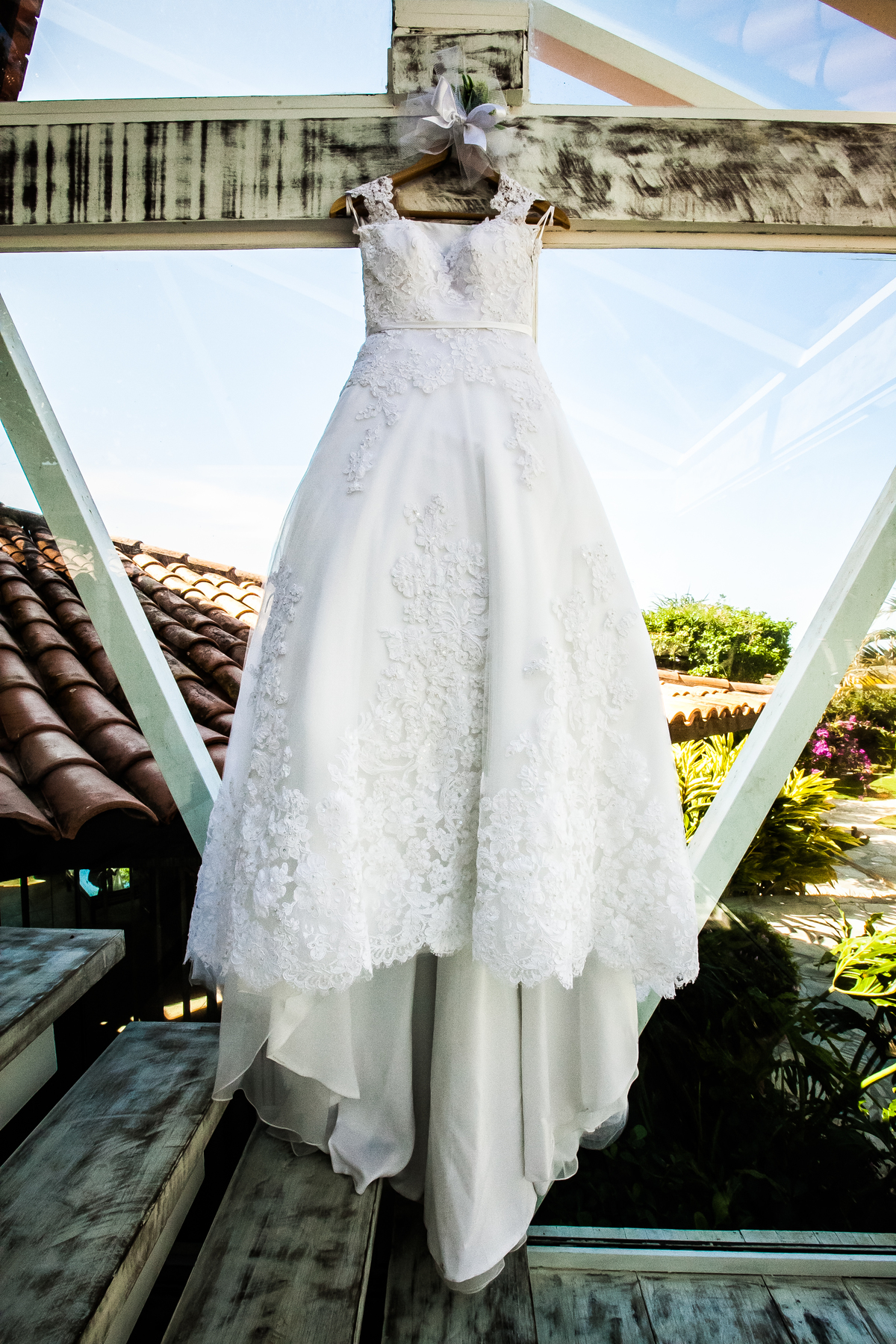 Fotografia de casamento, fotos de casamento, noiva, Fotógrafo no Porto, em Portugal. Fotógrafo de casamentos no Porto, Portugal. Fotos espontaneas, fotos naturais, fotos românticas, fotografia criativa. Casal apaixonado. Melhor fotógrafo de Portugal