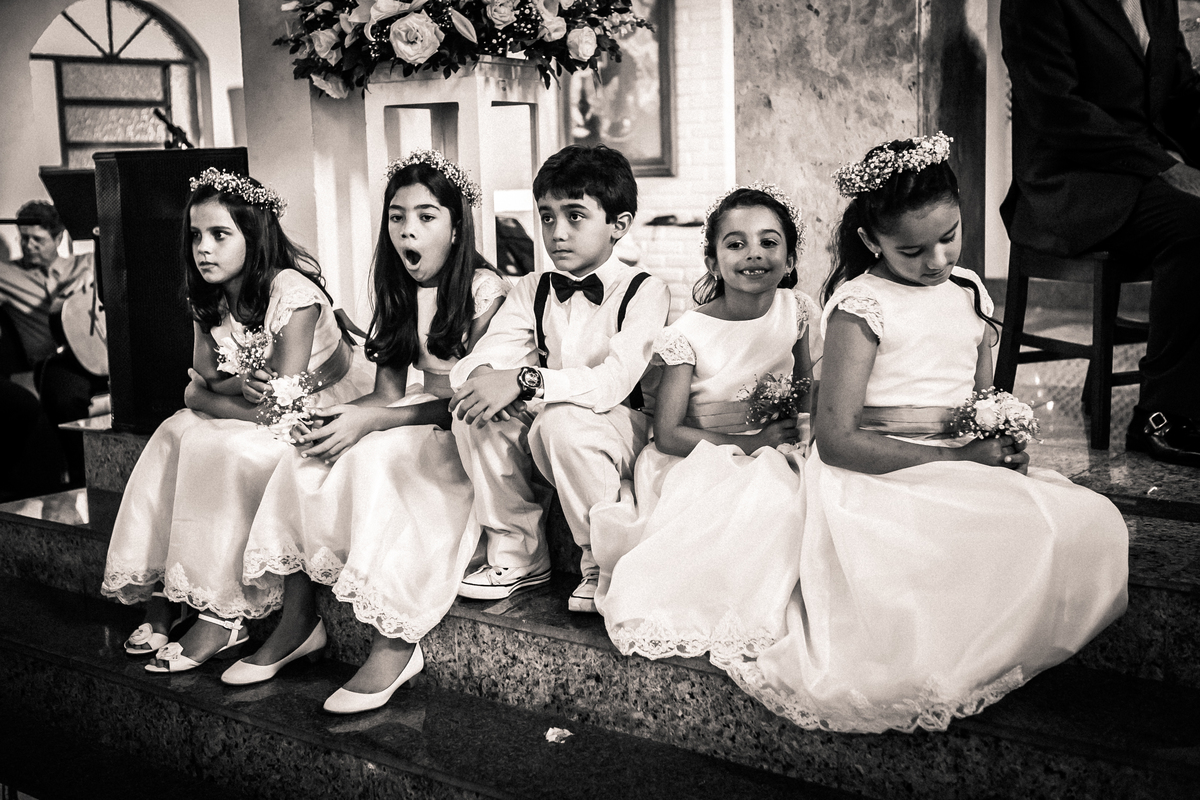 Fotografia de casamento, fotos de casamento, noiva, Fotógrafo no Porto, em Portugal. Fotógrafo de casamentos no Porto, Portugal. Fotos espontaneas, fotos naturais, fotos românticas, fotografia criativa. Casal apaixonado. Melhor fotógrafo de Portugal