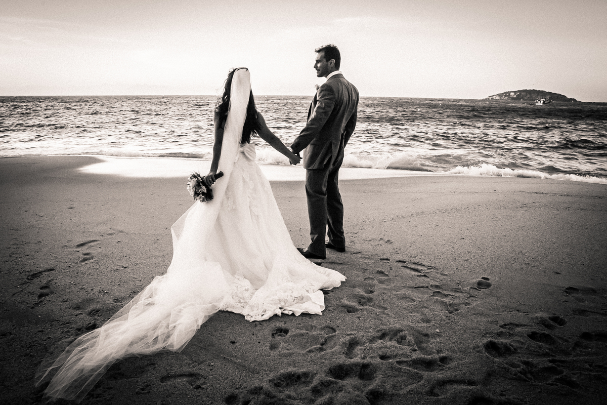 Fotografia de casamento, fotos de casamento, noiva, Fotógrafo no Porto, em Portugal. Fotógrafo de casamentos no Porto, Portugal. Fotos espontaneas, fotos naturais, fotos românticas, fotografia criativa. Casal apaixonado. Melhor fotógrafo de Portugal