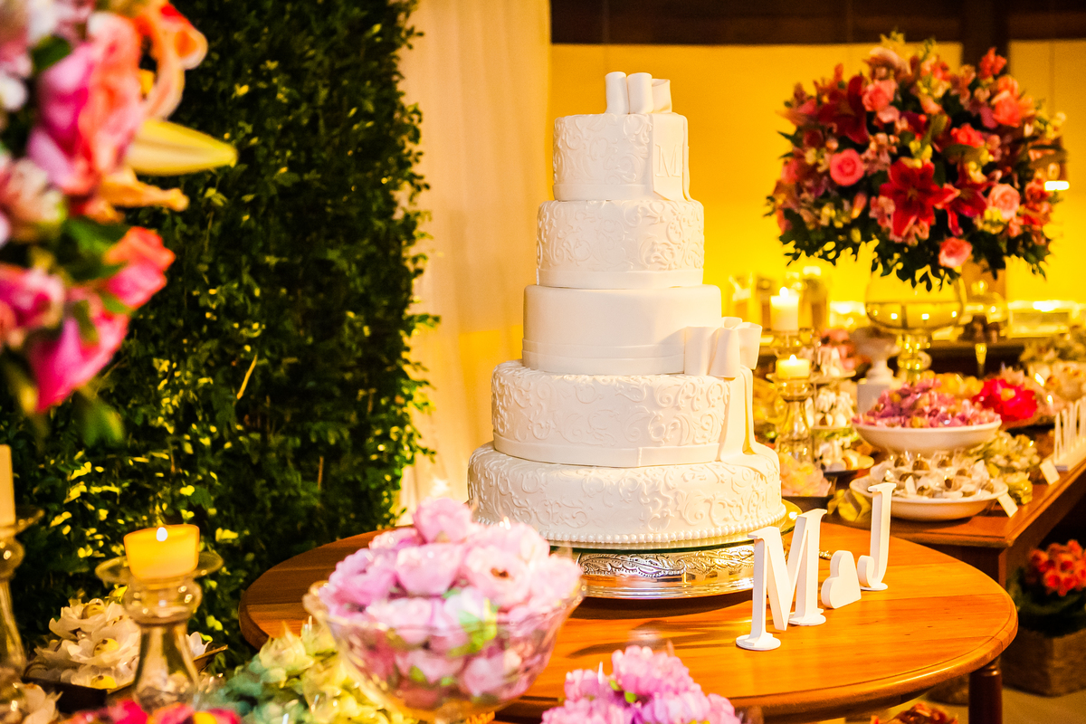 Fotografia de casamento, fotos de casamento, noiva, Fotógrafo no Porto, em Portugal. Fotógrafo de casamentos no Porto, Portugal. Fotos espontaneas, fotos naturais, fotos românticas, fotografia criativa. Casal apaixonado. Melhor fotógrafo de Portugal