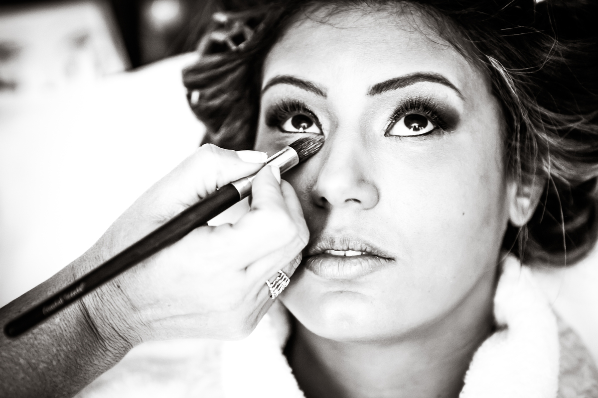 Fotografia de casamento, fotos de casamento, noiva, Fotógrafo no Porto, em Portugal. Fotógrafo de casamentos no Porto, Portugal. Fotos espontaneas, fotos naturais, fotos românticas, fotografia criativa. Casal apaixonado. Melhor fotógrafo de Portugal