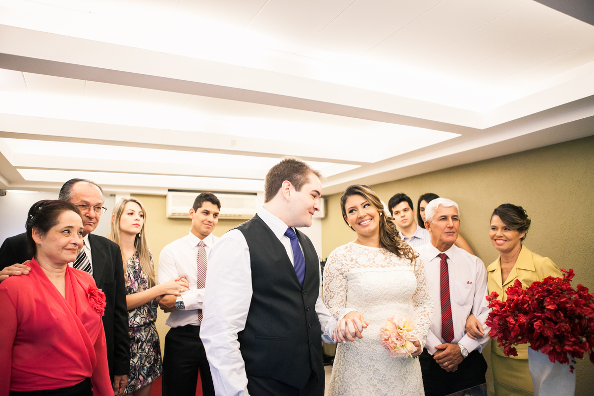 Fotografia de casamento, fotos de casamento, noiva, Fotógrafo no Porto, em Portugal. Fotógrafo de casamentos no Porto, Portugal. Fotos espontaneas, fotos naturais, fotos românticas, fotografia criativa. Casal apaixonado. Melhor fotógrafo de Portugal