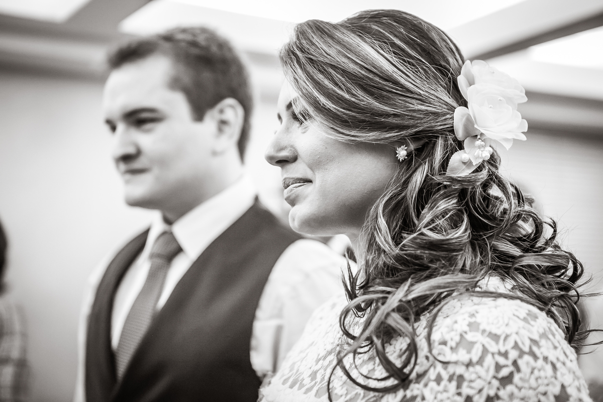 Fotografia de casamento, fotos de casamento, noiva, Fotógrafo no Porto, em Portugal. Fotógrafo de casamentos no Porto, Portugal. Fotos espontaneas, fotos naturais, fotos românticas, fotografia criativa. Casal apaixonado. Melhor fotógrafo de Portugal