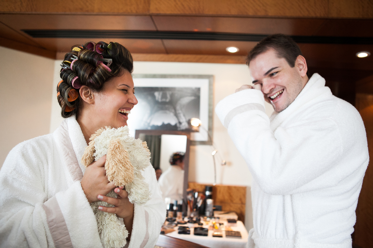 Fotografia de casamento, fotos de casamento, noiva, Fotógrafo no Porto, em Portugal. Fotógrafo de casamentos no Porto, Portugal. Fotos espontaneas, fotos naturais, fotos românticas, fotografia criativa. Casal apaixonado. Melhor fotógrafo de Portugal