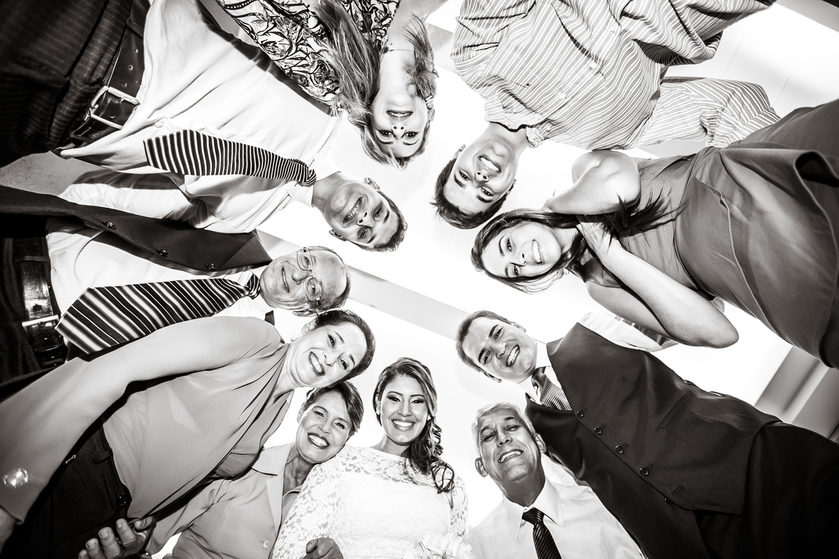 Fotografia de casamento, fotos de casamento, noiva, Fotógrafo no Porto, em Portugal. Fotógrafo de casamentos no Porto, Portugal. Fotos espontaneas, fotos naturais, fotos românticas, fotografia criativa. Casal apaixonado. Melhor fotógrafo de Portugal