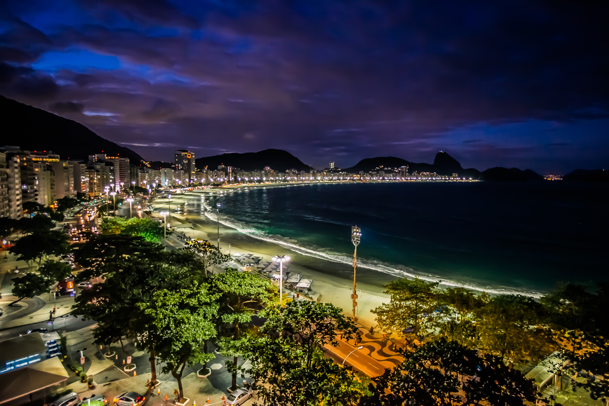 Fotografia de casamento, fotos de casamento, noiva, Fotógrafo no Porto, em Portugal. Fotógrafo de casamentos no Porto, Portugal. Fotos espontaneas, fotos naturais, fotos românticas, fotografia criativa. Casal apaixonado. Melhor fotógrafo de Portugal