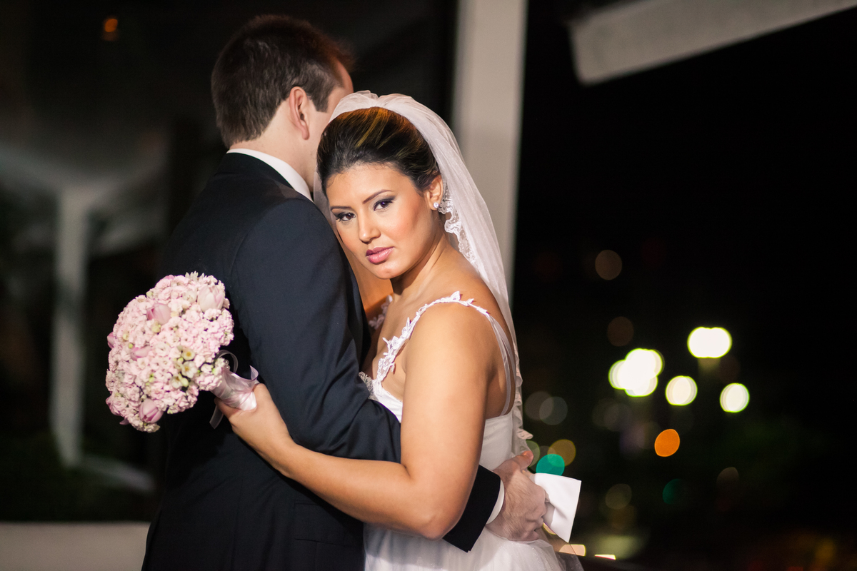 Fotografia de casamento, fotos de casamento, noiva, Fotógrafo no Porto, em Portugal. Fotógrafo de casamentos no Porto, Portugal. Fotos espontaneas, fotos naturais, fotos românticas, fotografia criativa. Casal apaixonado. Melhor fotógrafo de Portugal