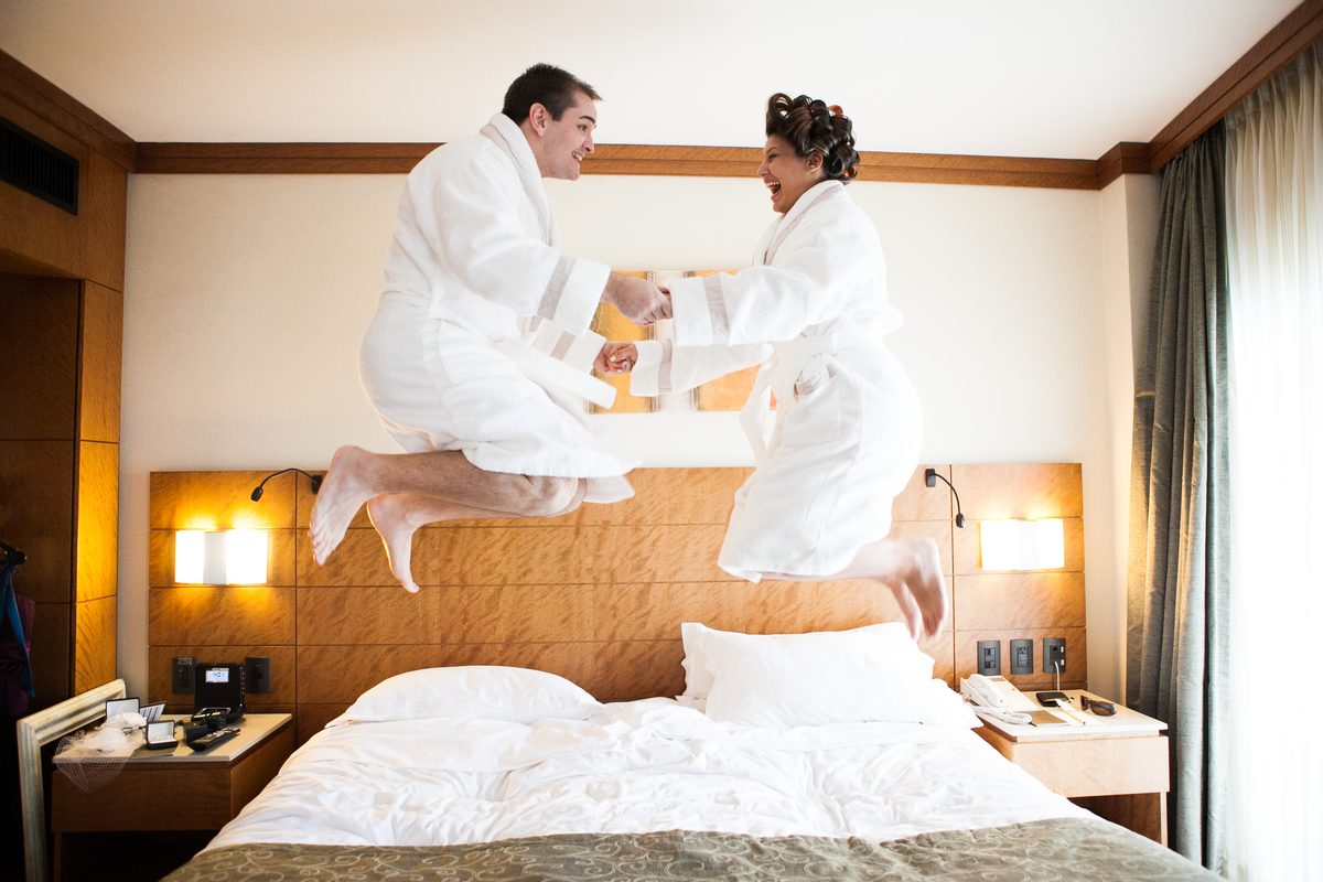 Fotografia de casamento, fotos de casamento, noiva, Fotógrafo no Porto, em Portugal. Fotógrafo de casamentos no Porto, Portugal. Fotos espontaneas, fotos naturais, fotos românticas, fotografia criativa. Casal apaixonado. Melhor fotógrafo de Portugal