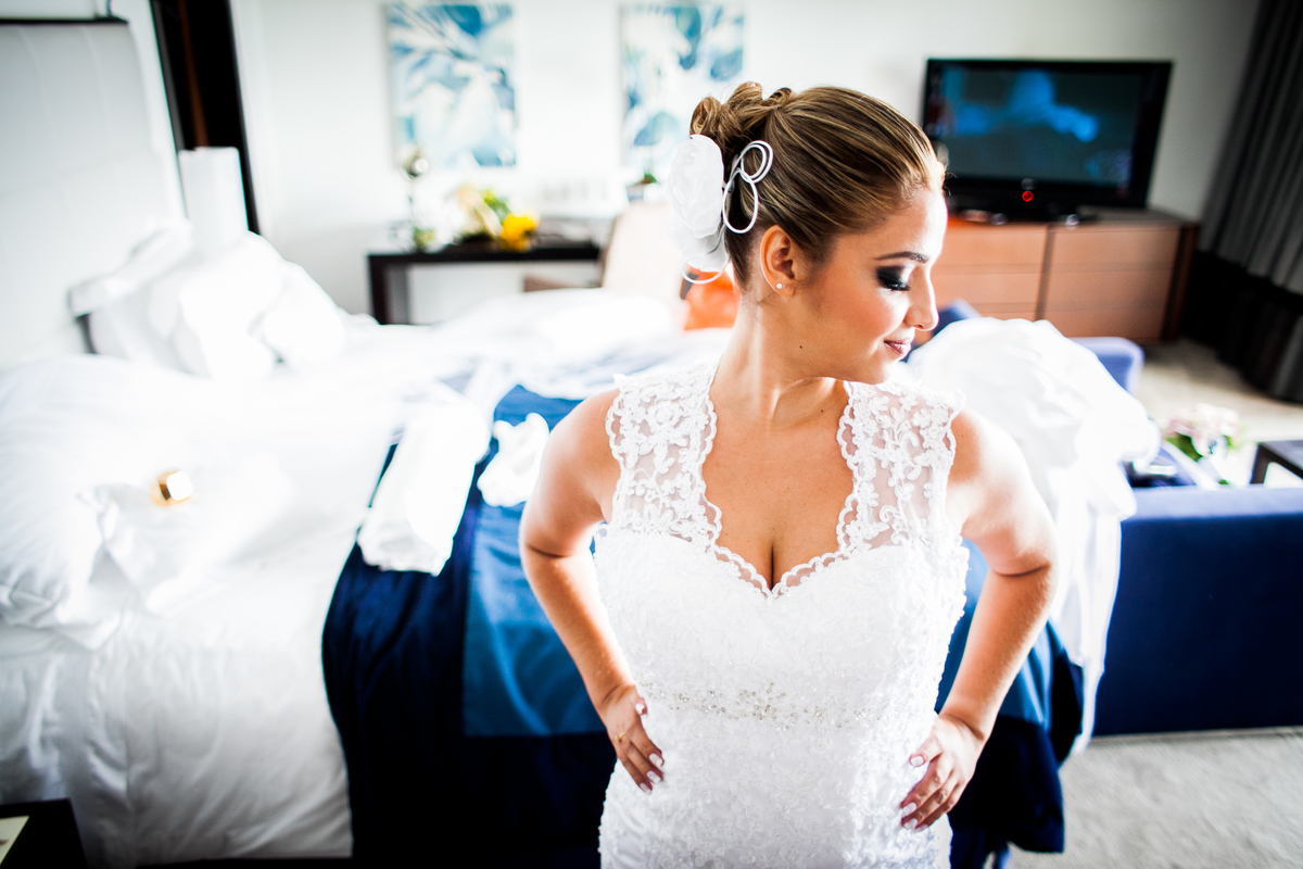 Fotografia de casamento, fotos de casamento, noiva, Fotógrafo no Porto, em Portugal. Fotógrafo de casamentos no Porto, Portugal. Fotos espontaneas, fotos naturais, fotos românticas, fotografia criativa. Casal apaixonado. Melhor fotógrafo de Portugal