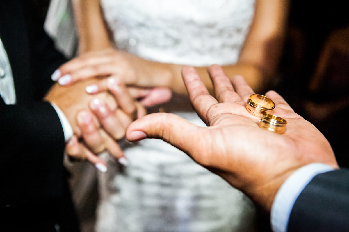 Fotografia de casamento, fotos de casamento, noiva, Fotógrafo no Porto, em Portugal. Fotógrafo de casamentos no Porto, Portugal. Fotos espontaneas, fotos naturais, fotos românticas, fotografia criativa. Casal apaixonado. Melhor fotógrafo de Portugal
