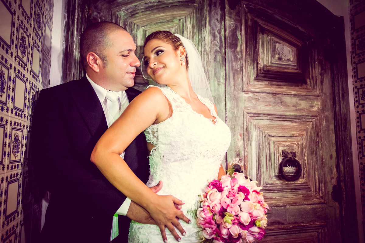Fotografia de casamento, fotos de casamento, noiva, Fotógrafo no Porto, em Portugal. Fotógrafo de casamentos no Porto, Portugal. Fotos espontaneas, fotos naturais, fotos românticas, fotografia criativa. Casal apaixonado. Melhor fotógrafo de Portugal
