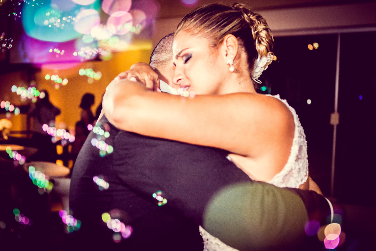 Fotografia de casamento, fotos de casamento, noiva, Fotógrafo no Porto, em Portugal. Fotógrafo de casamentos no Porto, Portugal. Fotos espontaneas, fotos naturais, fotos românticas, fotografia criativa. Casal apaixonado. Melhor fotógrafo de Portugal