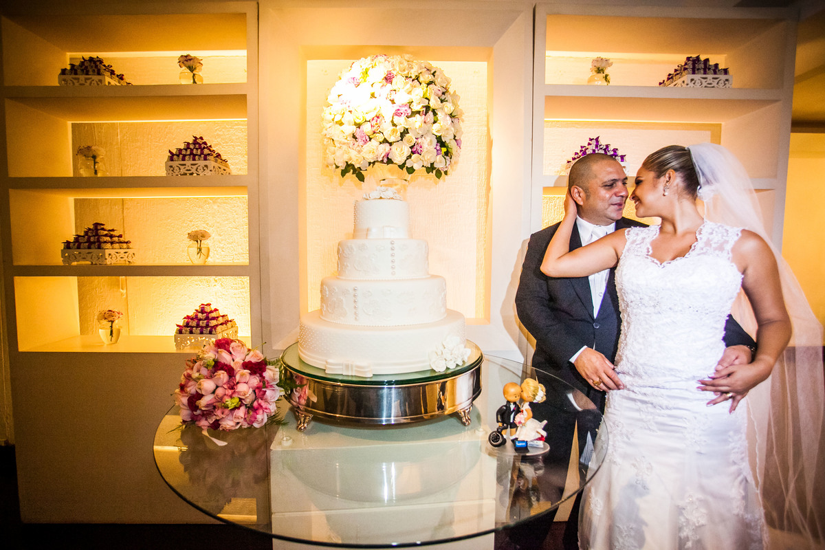 Fotografia de casamento, fotos de casamento, noiva, Fotógrafo no Porto, em Portugal. Fotógrafo de casamentos no Porto, Portugal. Fotos espontaneas, fotos naturais, fotos românticas, fotografia criativa. Casal apaixonado. Melhor fotógrafo de Portugal