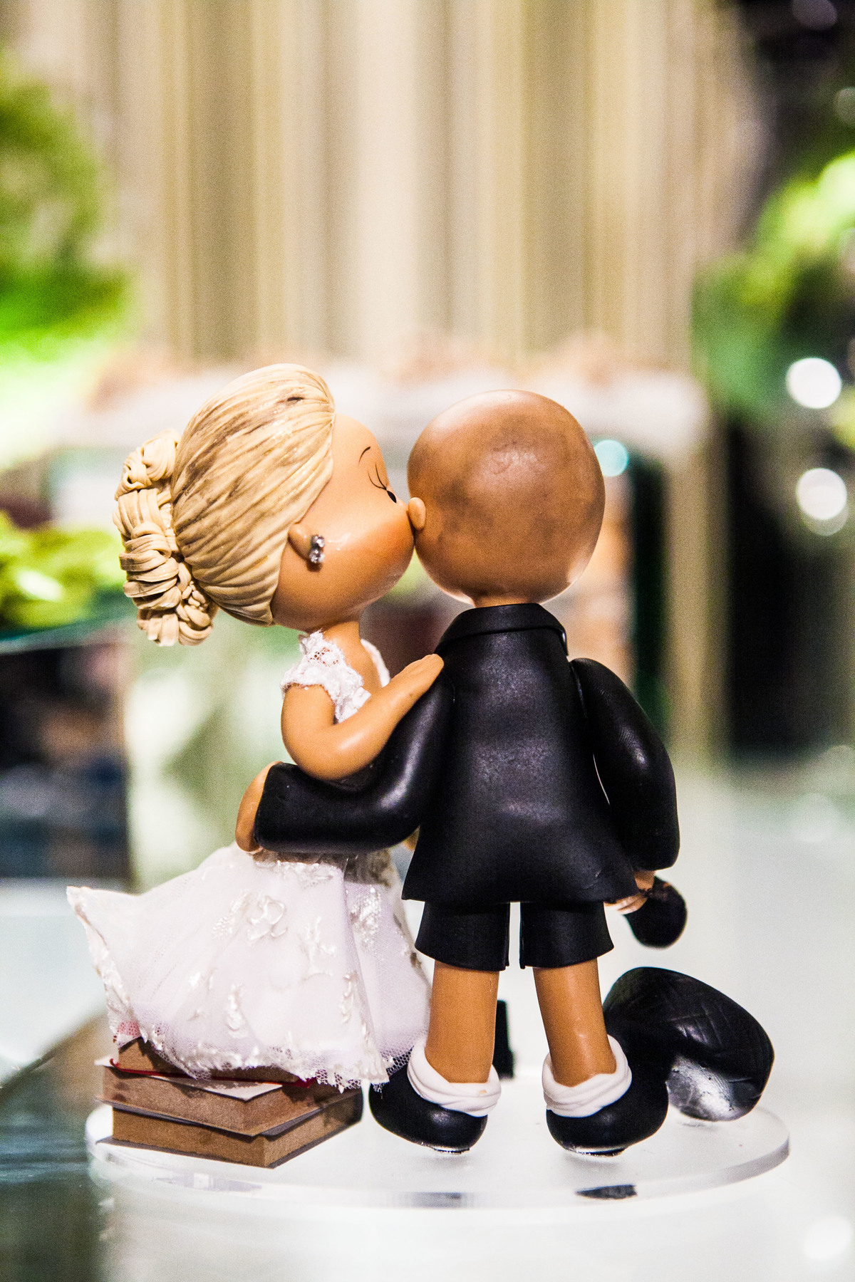 Fotografia de casamento, fotos de casamento, noiva, Fotógrafo no Porto, em Portugal. Fotógrafo de casamentos no Porto, Portugal. Fotos espontaneas, fotos naturais, fotos românticas, fotografia criativa. Casal apaixonado. Melhor fotógrafo de Portugal