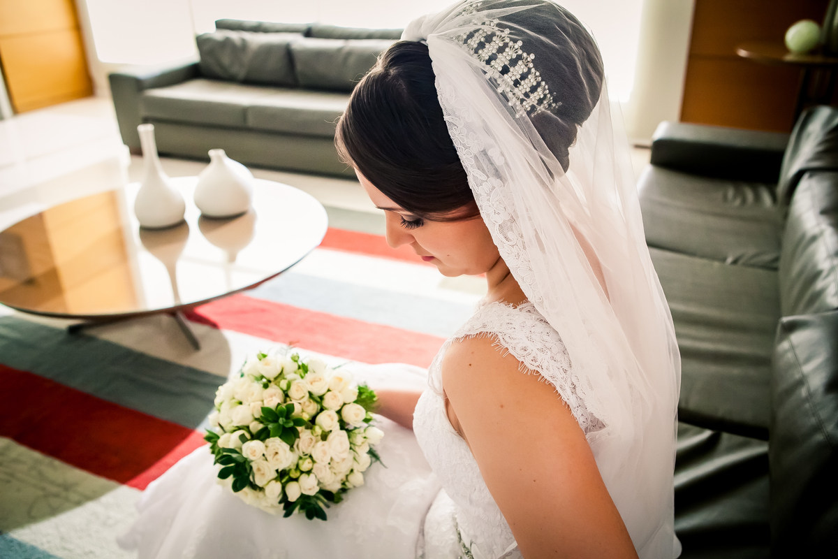 Fotografia de casamento, fotos de casamento, noiva, Fotógrafo no Porto, em Portugal. Fotógrafo de casamentos no Porto, Portugal. Fotos espontaneas, fotos naturais, fotos românticas, fotografia criativa. Casal apaixonado. Fernanda Ferraro Fotografia. 