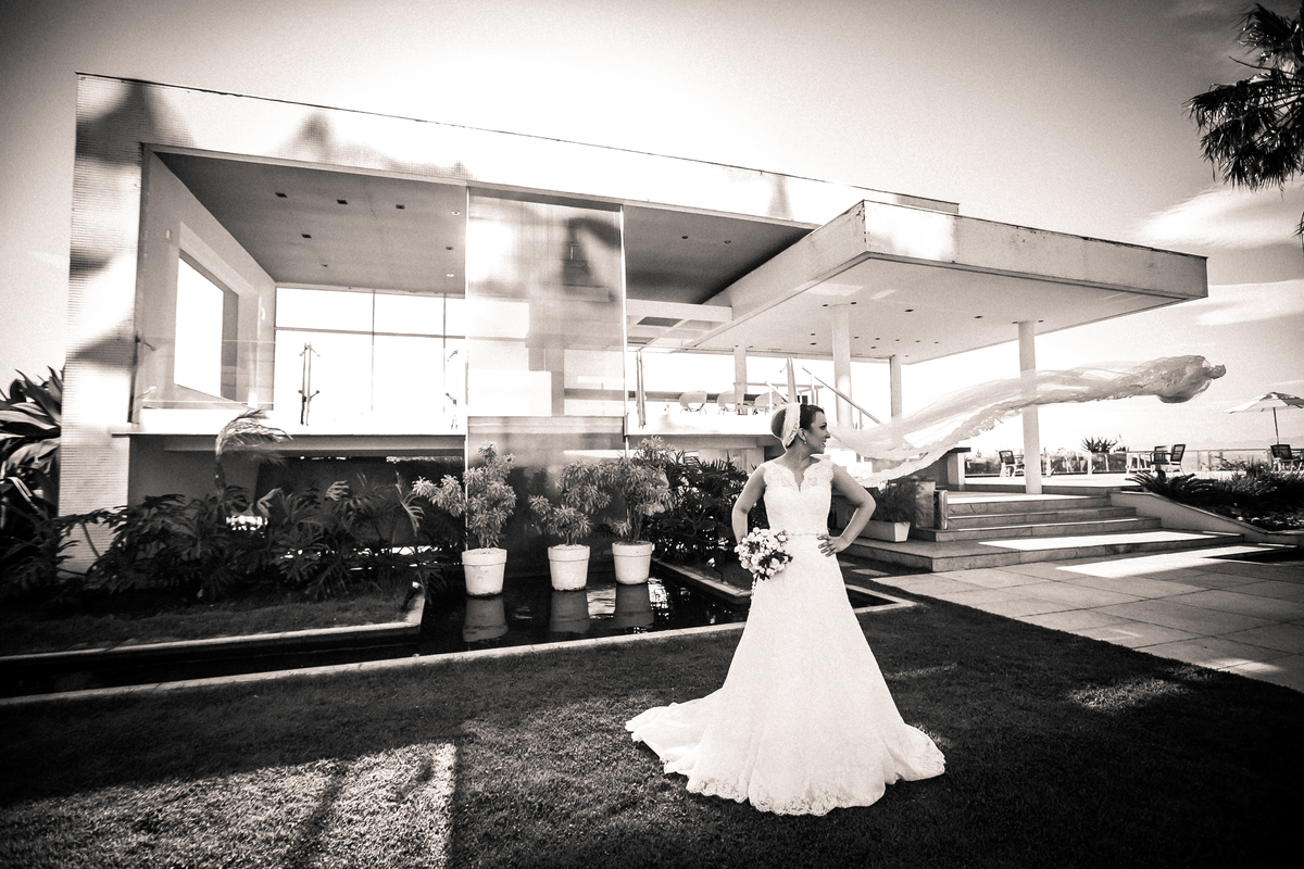 Fotografia de casamento, fotos de casamento, noiva, Fotógrafo no Porto, em Portugal. Fotógrafo de casamentos no Porto, Portugal. Fotos espontaneas, fotos naturais, fotos românticas, fotografia criativa. Casal apaixonado. Fernanda Ferraro Fotografia. 