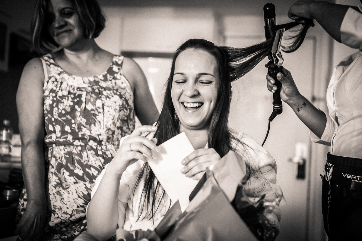 Fotografia de casamento, fotos de casamento, noiva, Fotógrafo no Porto, em Portugal. Fotógrafo de casamentos no Porto, Portugal. Fotos espontaneas, fotos naturais, fotos românticas, fotografia criativa. Casal apaixonado. Fernanda Ferraro Fotografia. 