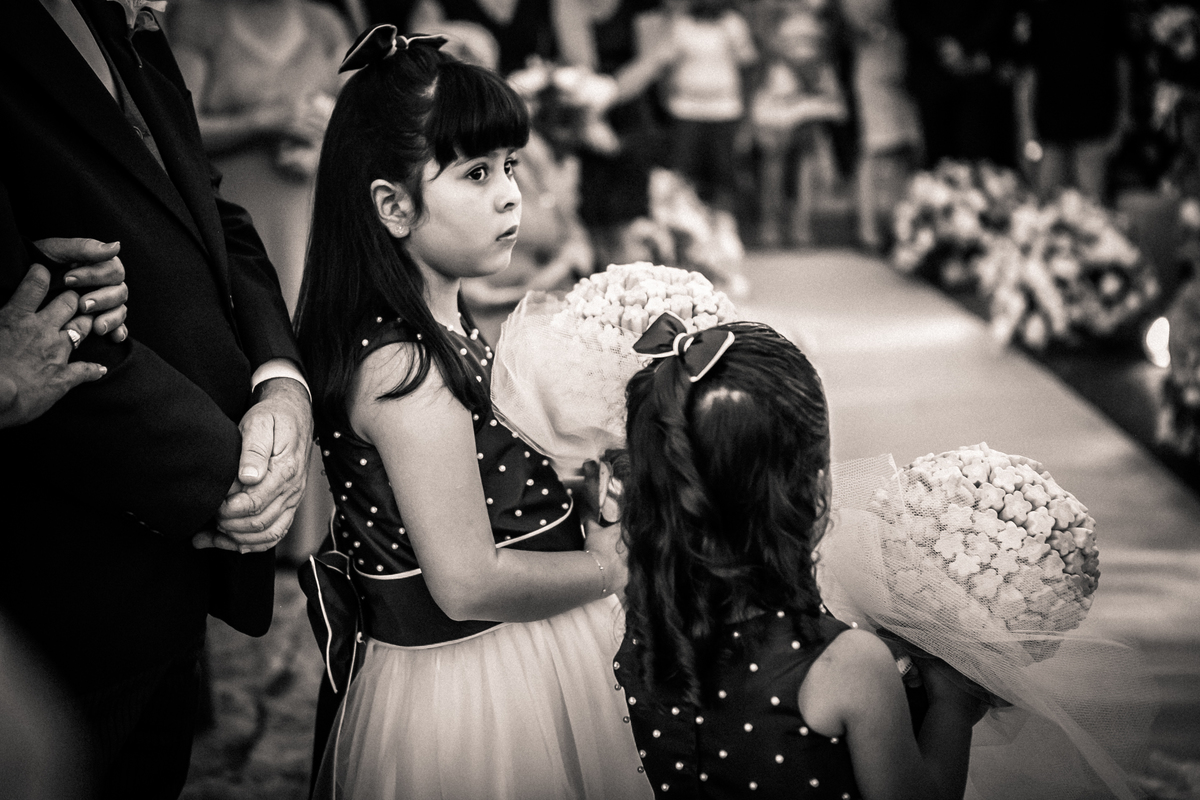Fotografia de casamento, fotos de casamento, noiva, Fotógrafo no Porto, em Portugal. Fotógrafo de casamentos no Porto, Portugal. Fotos espontaneas, fotos naturais, fotos românticas, fotografia criativa. Casal apaixonado. Fernanda Ferraro Fotografia. 