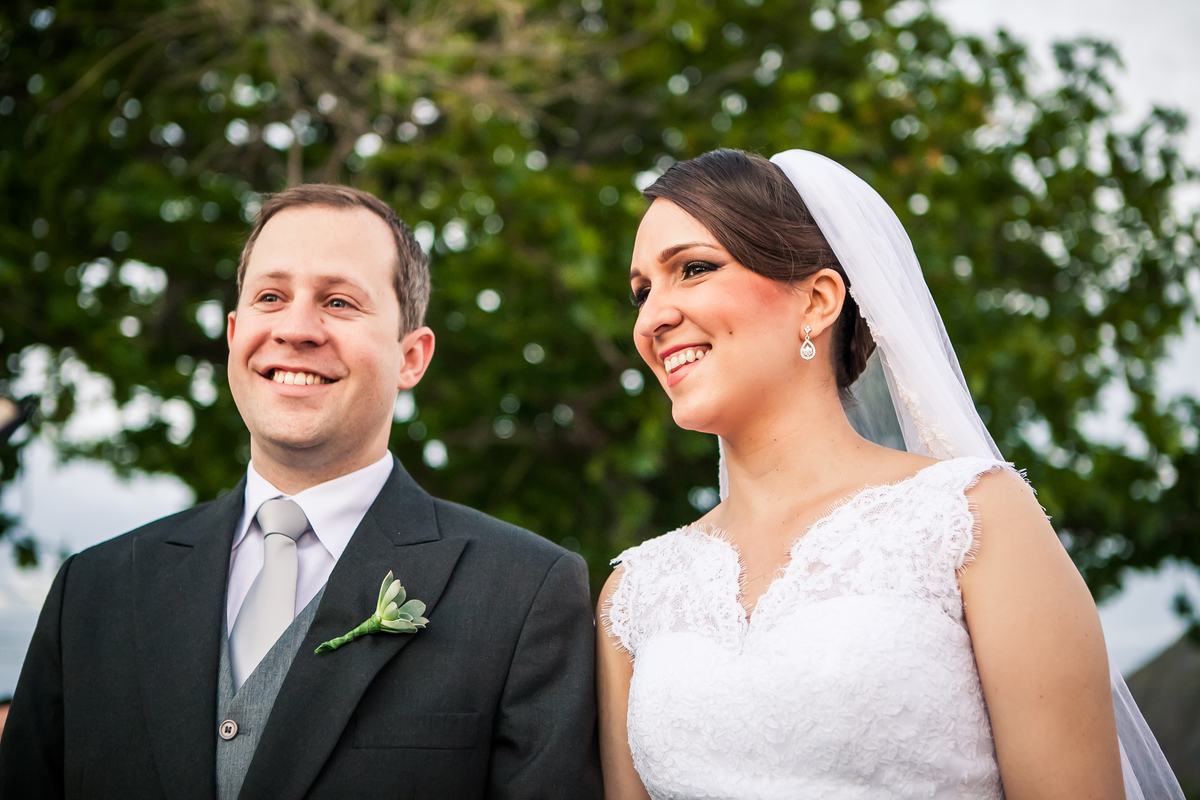 Fotografia de casamento, fotos de casamento, noiva, Fotógrafo no Porto, em Portugal. Fotógrafo de casamentos no Porto, Portugal. Fotos espontaneas, fotos naturais, fotos românticas, fotografia criativa. Casal apaixonado. Fernanda Ferraro Fotografia. 