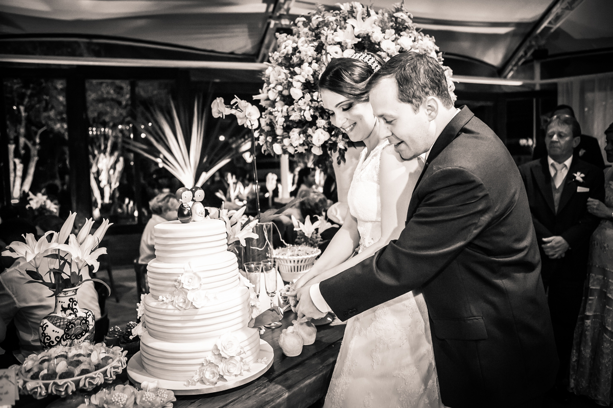 Fotografia de casamento, fotos de casamento, noiva, Fotógrafo no Porto, em Portugal. Fotógrafo de casamentos no Porto, Portugal. Fotos espontaneas, fotos naturais, fotos românticas, fotografia criativa. Casal apaixonado. Fernanda Ferraro Fotografia. 
