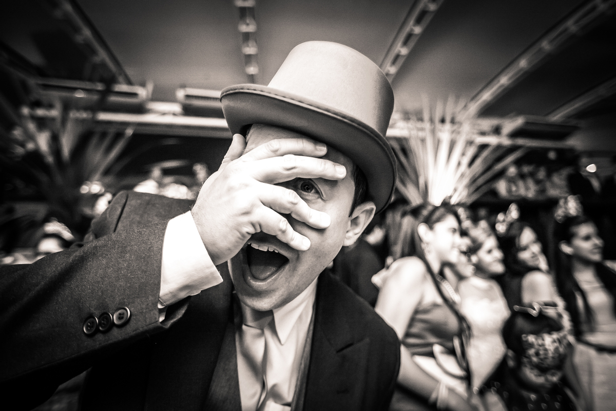 Fotografia de casamento, fotos de casamento, noiva, Fotógrafo no Porto, em Portugal. Fotógrafo de casamentos no Porto, Portugal. Fotos espontaneas, fotos naturais, fotos românticas, fotografia criativa. Casal apaixonado. Fernanda Ferraro Fotografia. 