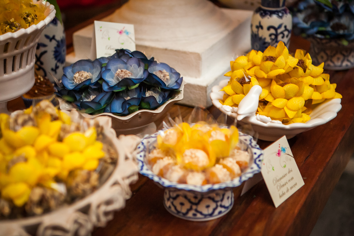 Fotografia de casamento, fotos de casamento, noiva, Fotógrafo no Porto, em Portugal. Fotógrafo de casamentos no Porto, Portugal. Fotos espontaneas, fotos naturais, fotos românticas, fotografia criativa. Casal apaixonado. Fernanda Ferraro Fotografia. 