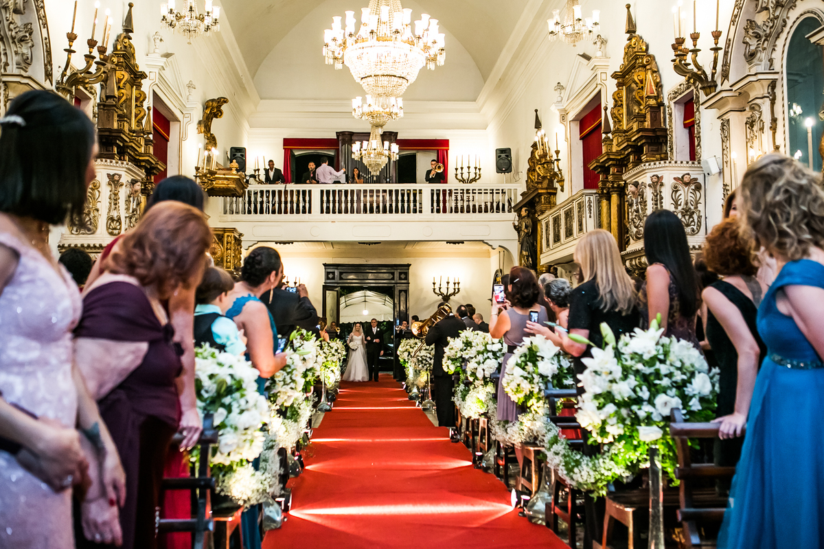 Fotografia de casamento, fotos de casamento, noiva, Fotógrafo no Porto, em Portugal. Fotógrafo de casamentos no Porto, Portugal. Fotos espontaneas, fotos naturais, fotos românticas, fotografia criativa. Casal apaixonado. Fernanda Ferraro Fotografia. 