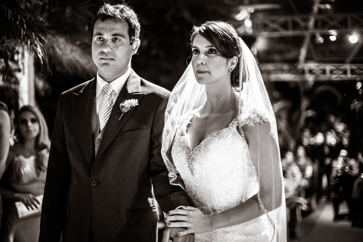 Fotografia de casamento, fotos de casamento, noiva, Fotógrafo no Porto, em Portugal. Fotógrafo de casamentos no Porto, Portugal. Fotos espontaneas, fotos naturais, fotos românticas, fotografia criativa. Casal apaixonado. Fernanda Ferraro Fotografia. 