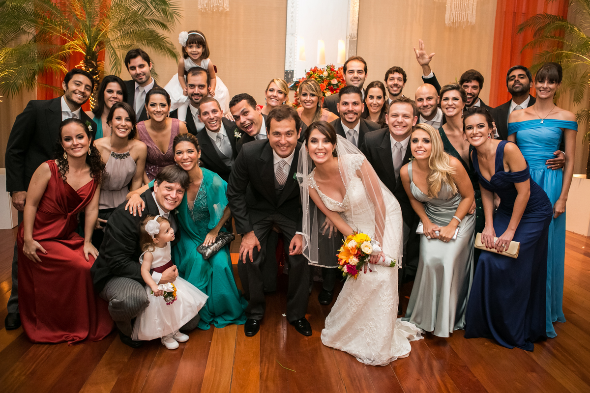 Fotografia de casamento, fotos de casamento, noiva, Fotógrafo no Porto, em Portugal. Fotógrafo de casamentos no Porto, Portugal. Fotos espontaneas, fotos naturais, fotos românticas, fotografia criativa. Casal apaixonado. Fernanda Ferraro Fotografia. 