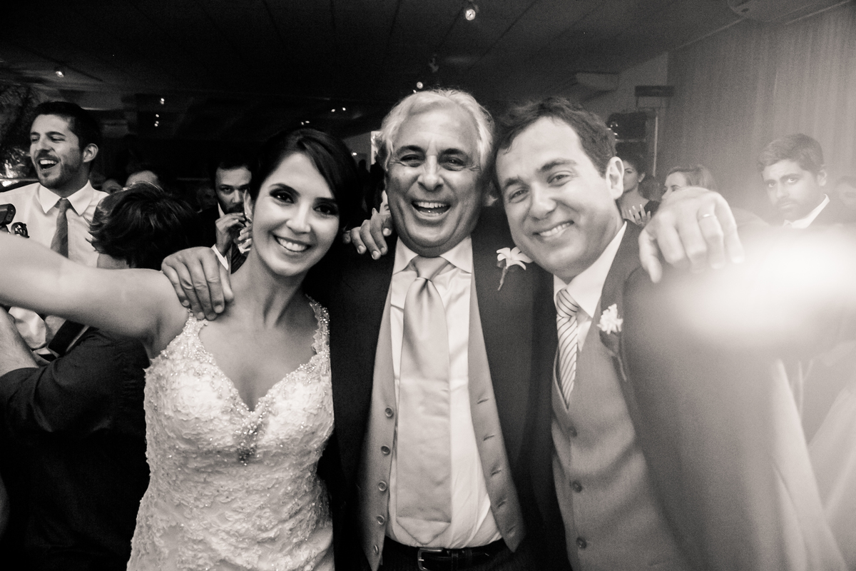 Fotografia de casamento, fotos de casamento, noiva, Fotógrafo no Porto, em Portugal. Fotógrafo de casamentos no Porto, Portugal. Fotos espontaneas, fotos naturais, fotos românticas, fotografia criativa. Casal apaixonado. Fernanda Ferraro Fotografia. 