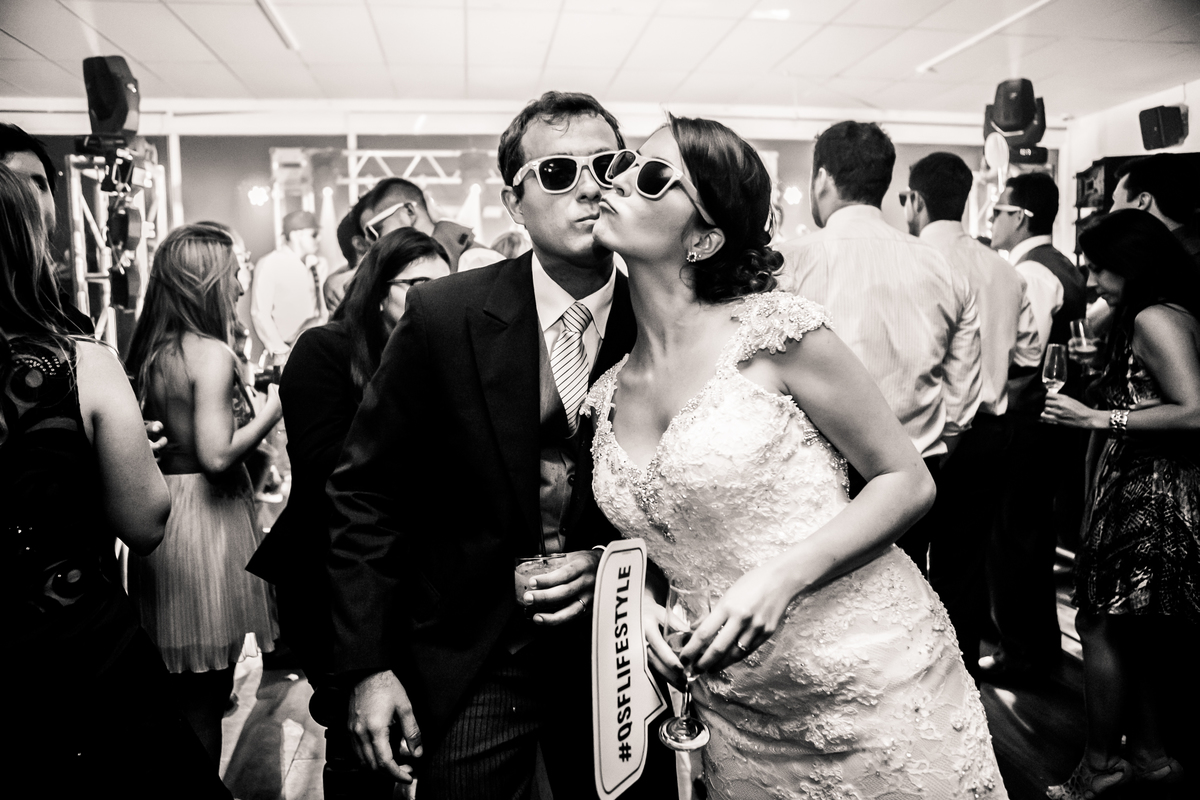 Fotografia de casamento, fotos de casamento, noiva, Fotógrafo no Porto, em Portugal. Fotógrafo de casamentos no Porto, Portugal. Fotos espontaneas, fotos naturais, fotos românticas, fotografia criativa. Casal apaixonado. Fernanda Ferraro Fotografia. 