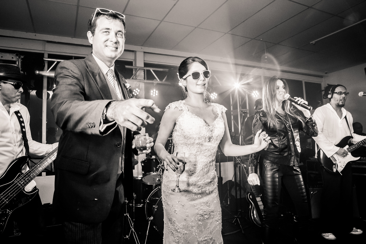 Fotografia de casamento, fotos de casamento, noiva, Fotógrafo no Porto, em Portugal. Fotógrafo de casamentos no Porto, Portugal. Fotos espontaneas, fotos naturais, fotos românticas, fotografia criativa. Casal apaixonado. Fernanda Ferraro Fotografia. 