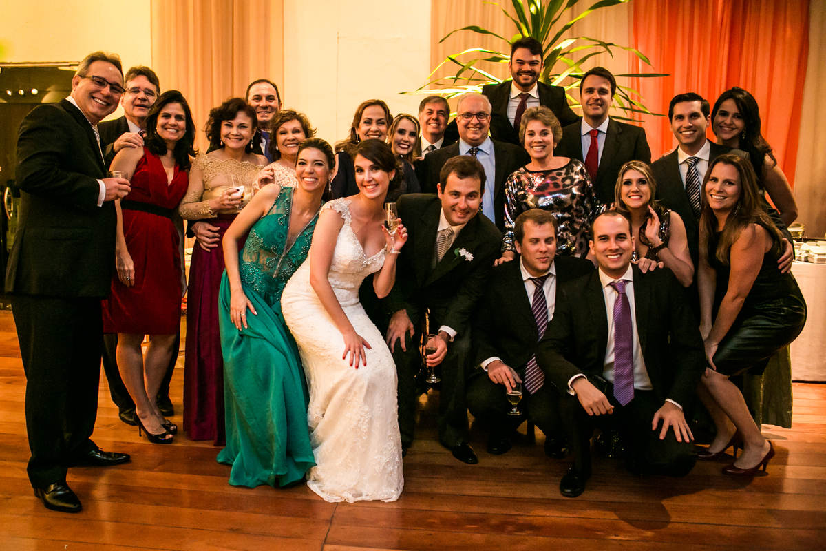 Fotografia de casamento, fotos de casamento, noiva, Fotógrafo no Porto, em Portugal. Fotógrafo de casamentos no Porto, Portugal. Fotos espontaneas, fotos naturais, fotos românticas, fotografia criativa. Casal apaixonado. Fernanda Ferraro Fotografia. 