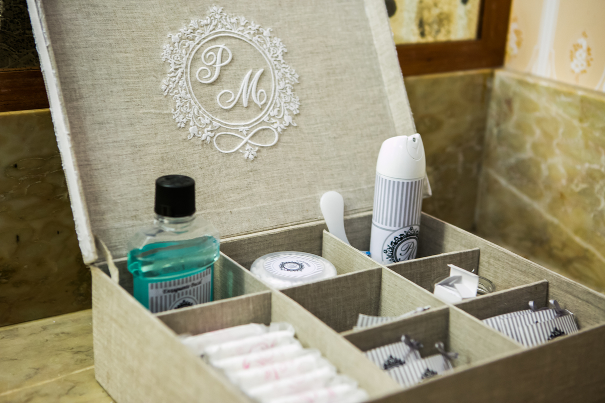 Fotografia de casamento, fotos de casamento, noiva, Fotógrafo no Porto, em Portugal. Fotógrafo de casamentos no Porto, Portugal. Fotos espontaneas, fotos naturais, fotos românticas, fotografia criativa. Casal apaixonado. Fernanda Ferraro Fotografia. 