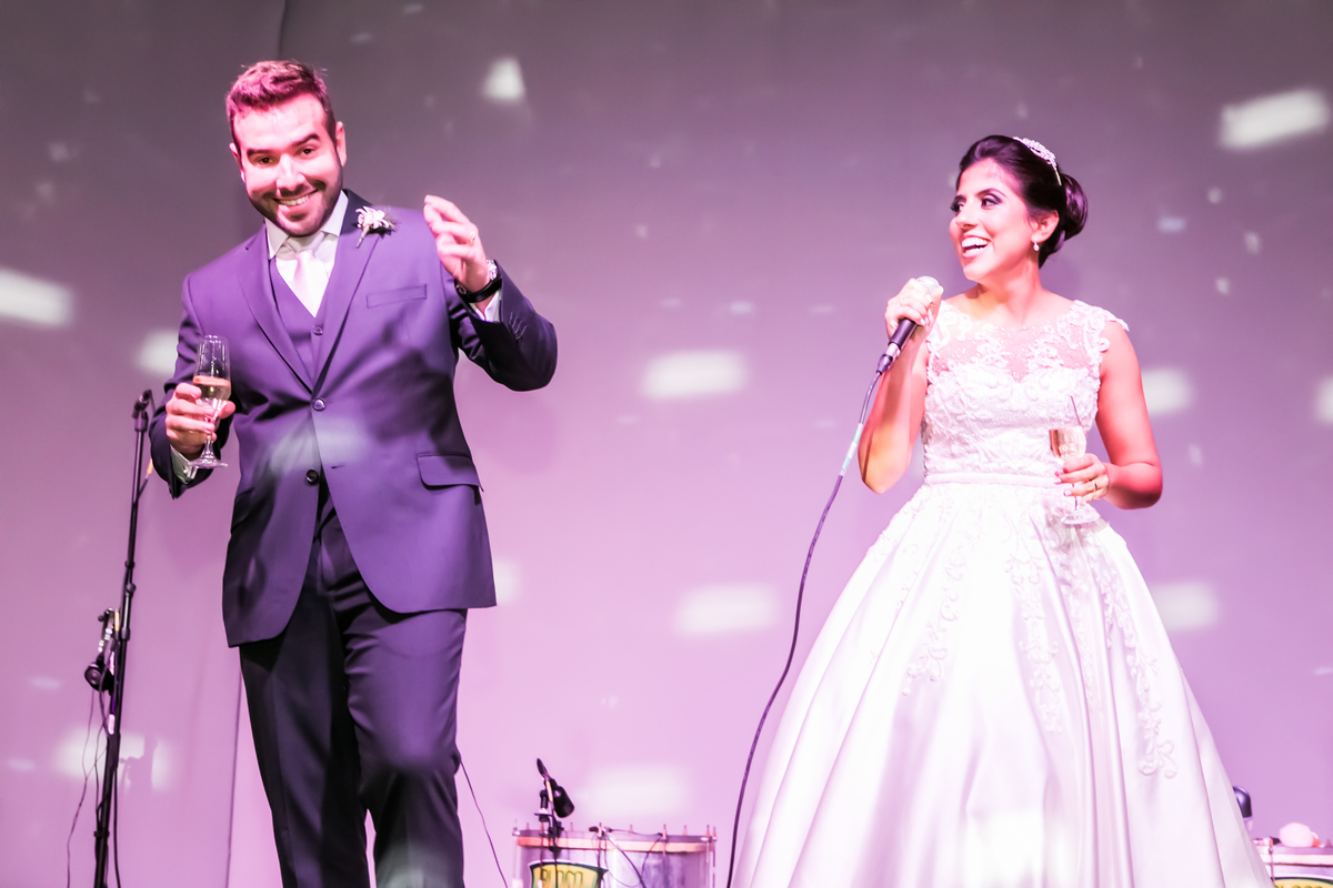 Fotografia de casamento, fotos de casamento, noiva, Fotógrafo no Porto, em Portugal. Fotógrafo de casamentos no Porto, Portugal. Fotos espontaneas, fotos naturais, fotos românticas, fotografia criativa. Casal apaixonado. Fernanda Ferraro Fotografia. 