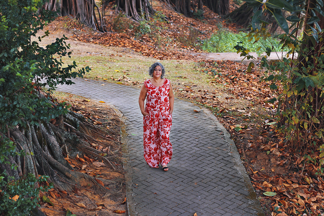 melhores-fotos-ensaio-feminino-winnie-rosa-fotografo-ensaios-rj-fotos-diferentes-sessenta anos-melhores-fotos-60-anos-rj-fotografa-retrato-jardim das preguiças-barra-mansa-rj-criativa-fotos-jardim das preguiças-Barra Mansa-RJ - Ponte dos Arcos em BM