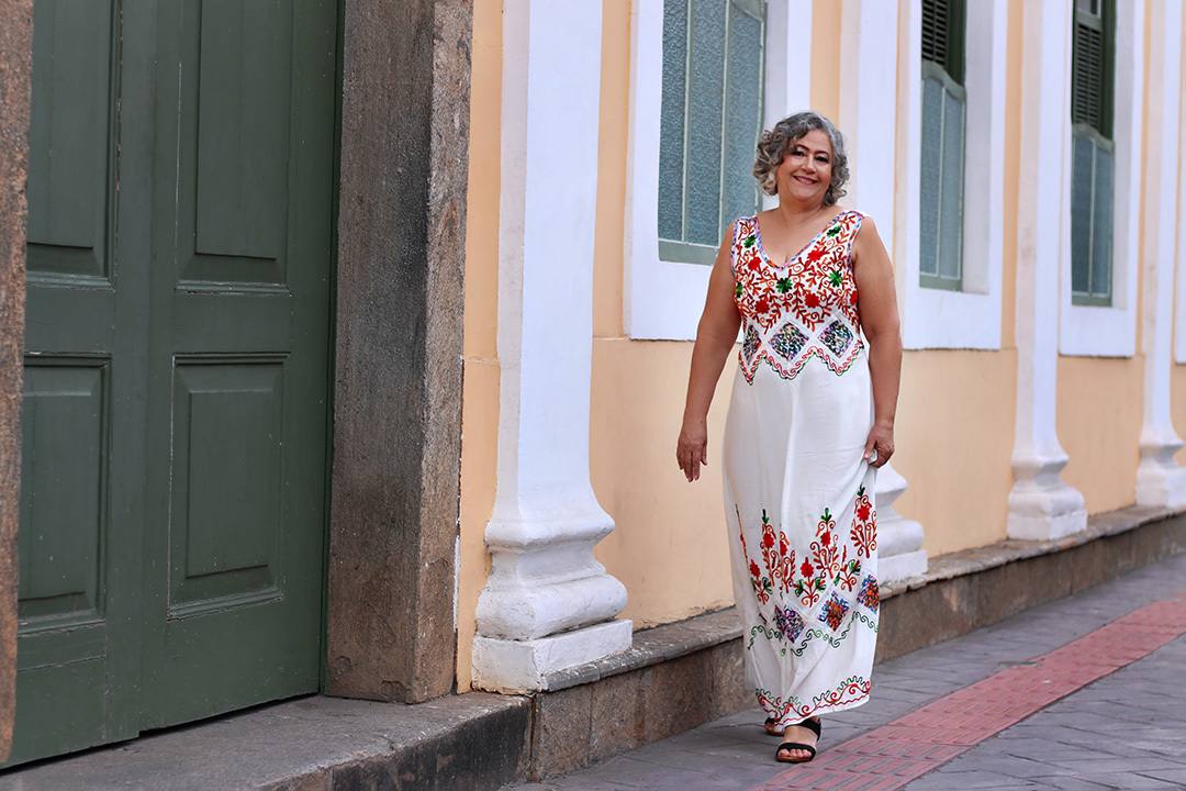 melhores-fotos-ensaio-feminino-winnie-rosa-fotografo-ensaios-rj-fotos-diferentes-sessenta anos-melhores-fotos-60-anos-rj-fotografa-retrato-jardim das preguiças-barra-mansa-rj-criativa-fotos-jardim das preguiças-Barra Mansa-RJ - Câmara Municipal de BM