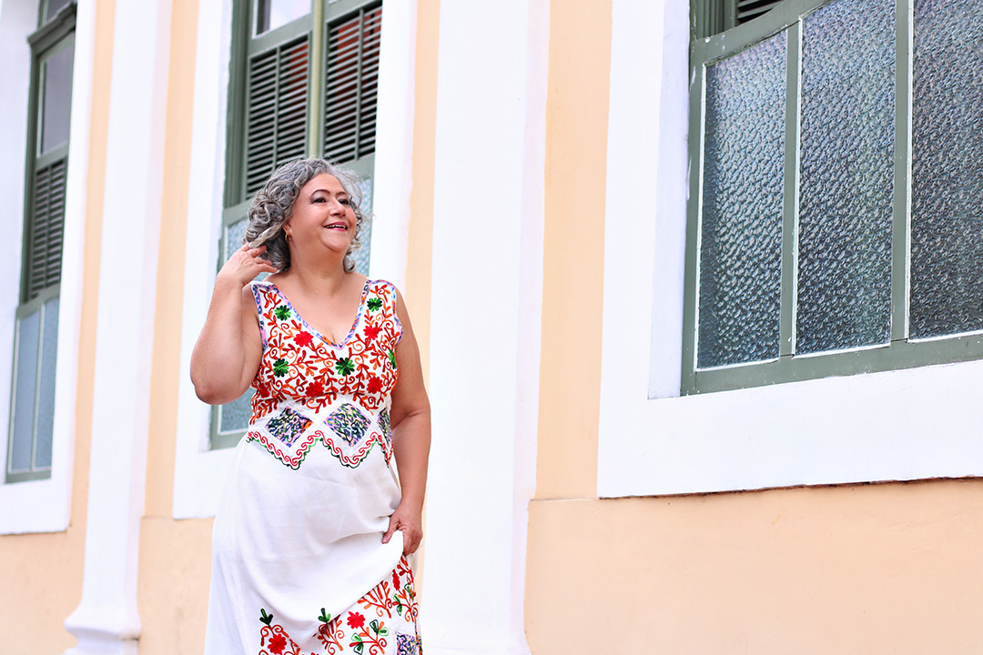 melhores-fotos-ensaio-feminino-winnie-rosa-fotografo-ensaios-rj-fotos-diferentes-sessenta anos-melhores-fotos-60-anos-rj-fotografa-retrato-jardim das preguiças-barra-mansa-rj-criativa-fotos-jardim das preguiças-Barra Mansa-RJ-Câmara Municipal de BM