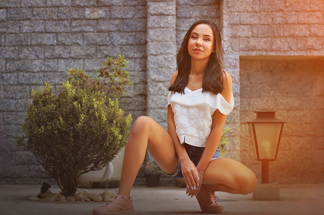 melhores-fotos-ensaio-e-feminino-winnie-rosa-fotografo-ensaios-rs-dezoito-anos--fotos-diferentes-ao-ar-livre--melhores-fotos-18-anos-rs-em-casa--fotografa-ao-ar-livre-winnie-rosa---fotos-vila-maria-barra-mansa-rj--criativa-fica-em-casa