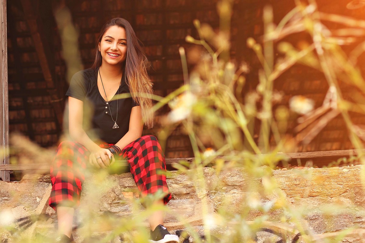 melhores-fotos-ensaio-e-feminino-winnie-rosa-fotografo-ensaios-rs---fotos-diferentes-na-contrução-antiga-treze-anos---melhores-fotos-13-anos-rs-prefeitura-barra-mansa--fotografa-ferrovia-antiga-winnie-rosa---fotos-centro-barra-mansa-rj--criativa-fotos-loc