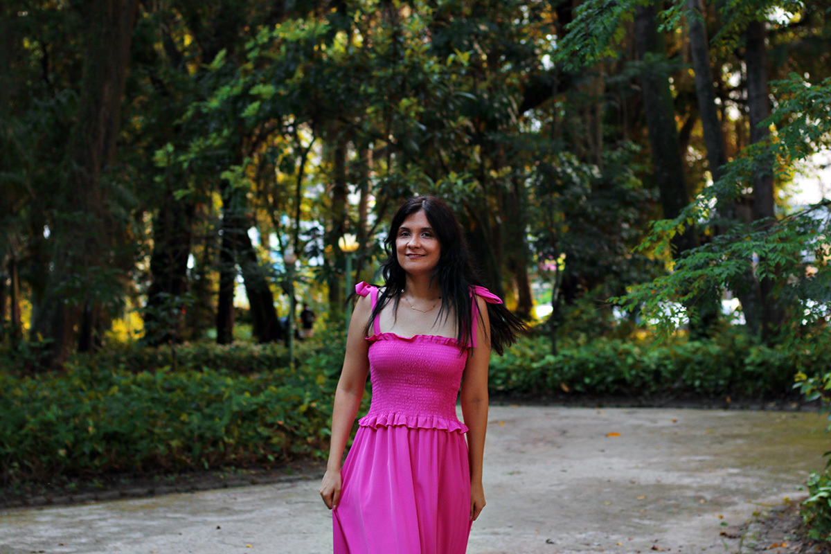 melhores-fotos-ensaio-e-feminino-winnie-rosa-fotografo-ensaios-rj-fotos-diferentes-trinta-anos-trintou-ensaio-externo-fotos-30-anos-rs-fotografa-retrato-winnie-rosa-fotos-jardim das preguiças-barra-mansa-rj-criativa-fotos-arvores .