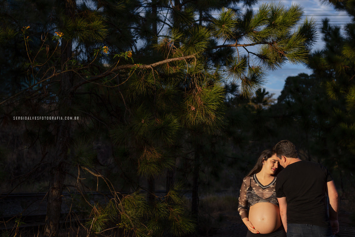 Fotografia de casal a espera de Gemeos